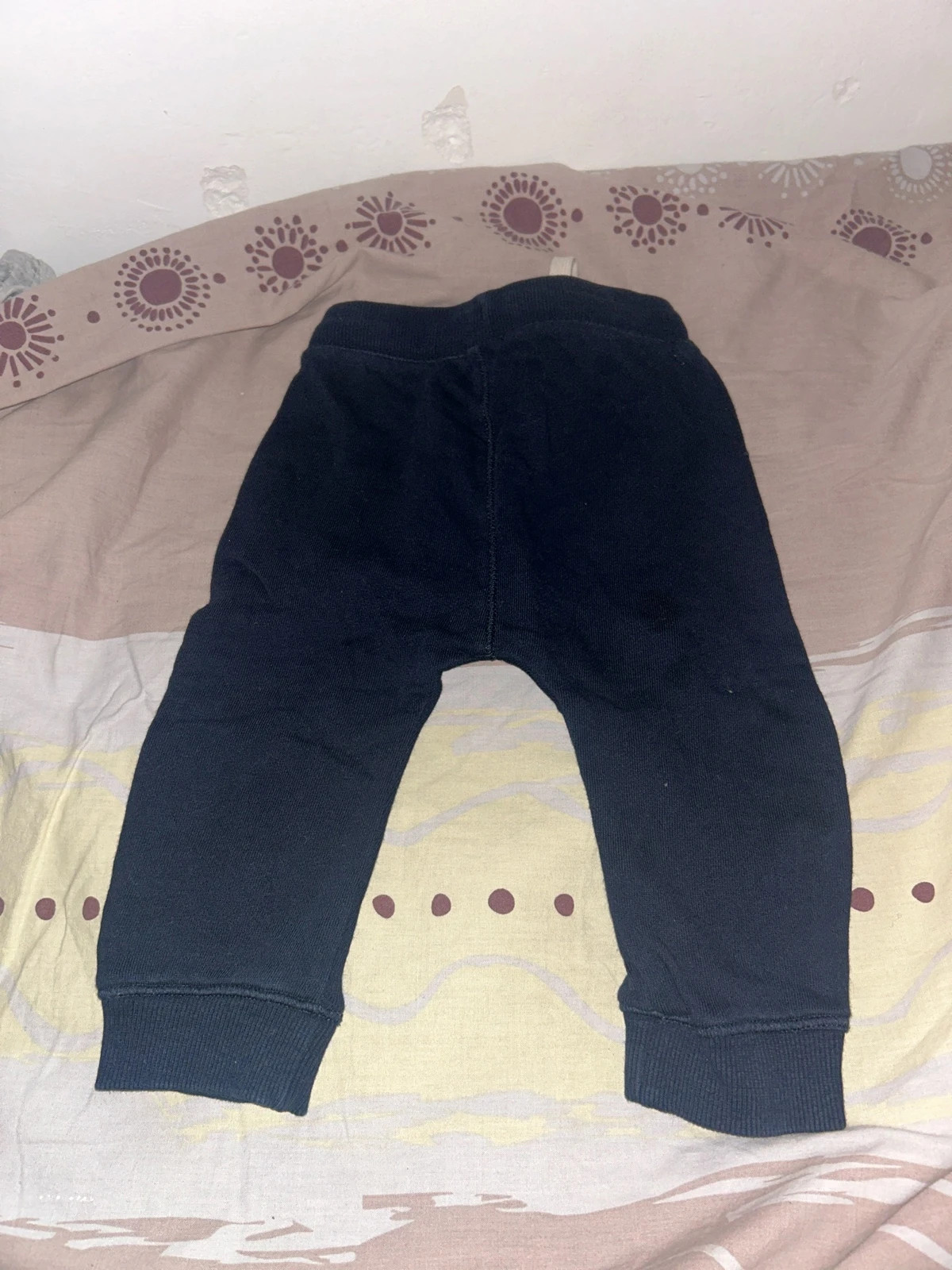 Jogging KIABI 12 mois – Kiabi – taille 12-18 mois / 80 cm 2
