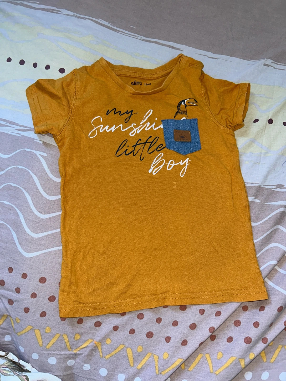 T-shirt Gémo taille 24 mois