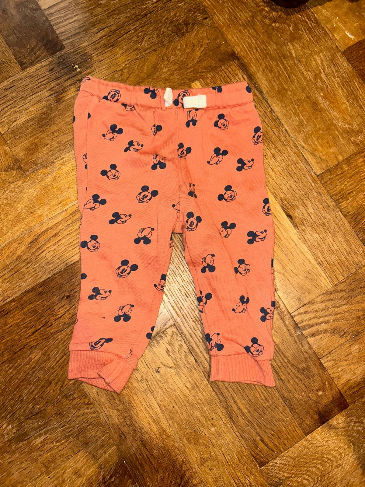 Jogging bébé Disney taille 9 mois – Disney – taille 9-12 mois / 74 cm