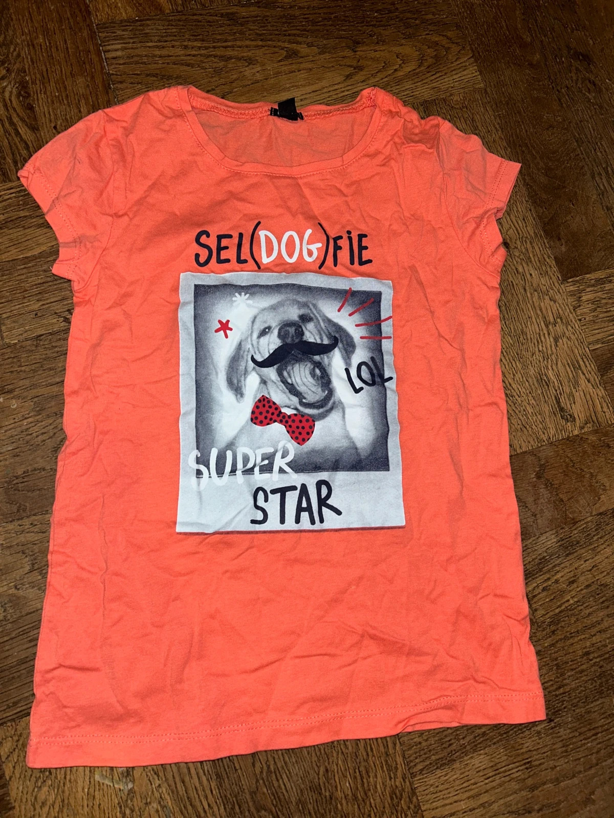 T-shirt Kiabi taille 10 ans – Kiabi – taille 10 ans / 140 cm