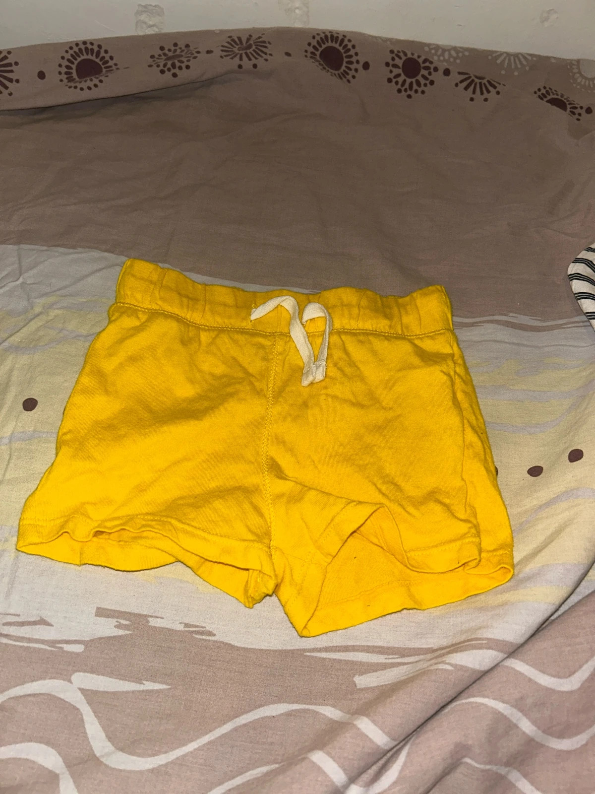 Lot 2 Shorts KIABI 12 mois – Kiabi – taille 9-12 mois / 74 cm 4