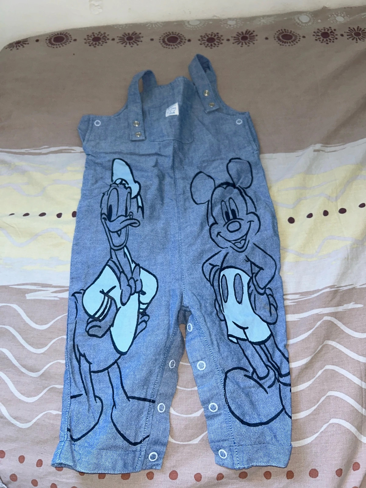 Salopette Primark taille 9-12 mois