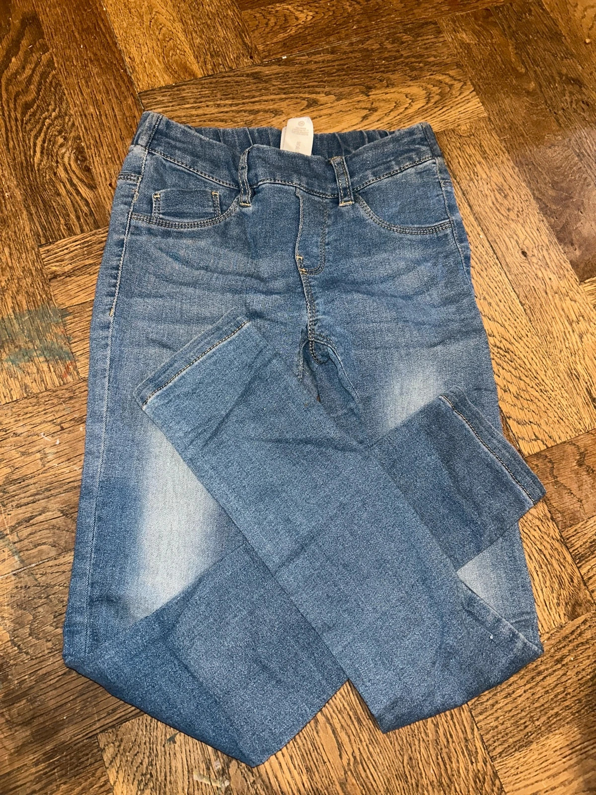 Jean slim C&A taille 10 ans