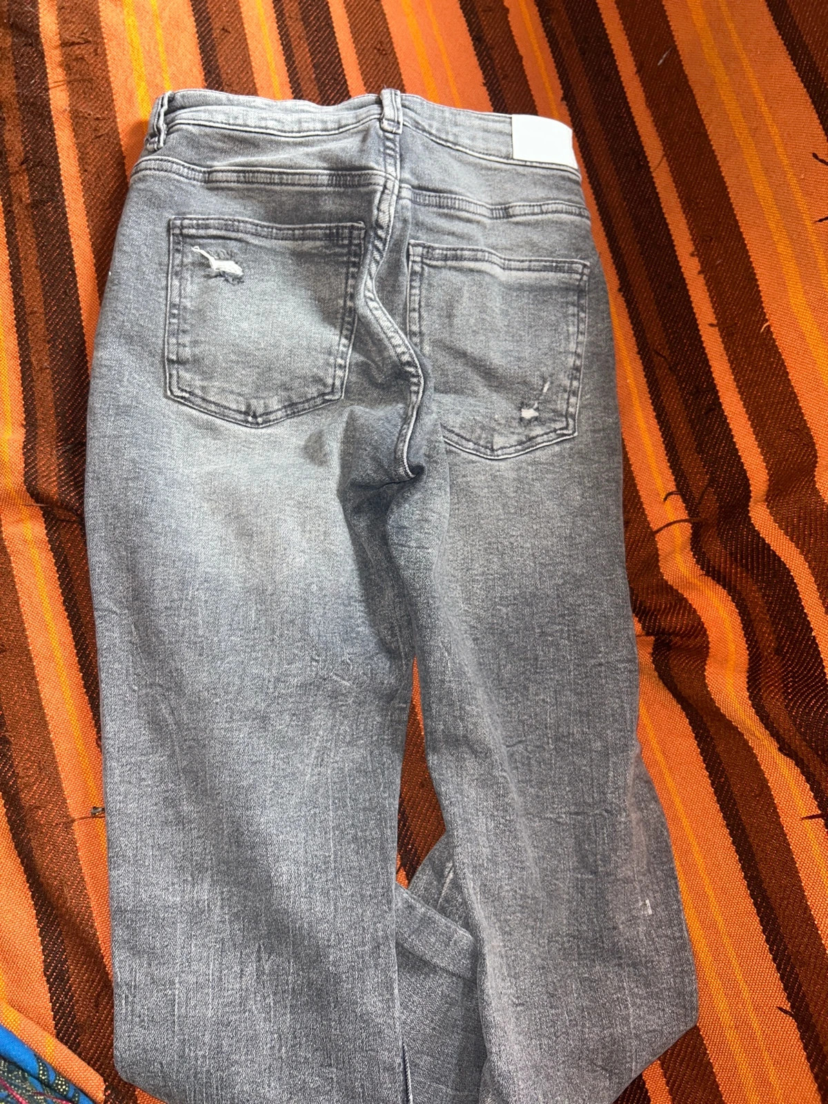 Jean troué taille basse 34 – Bershka – taille XS / 34 / 6 3