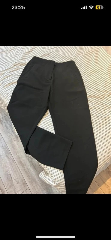 Pantalon tailleur Kiabi taille 38