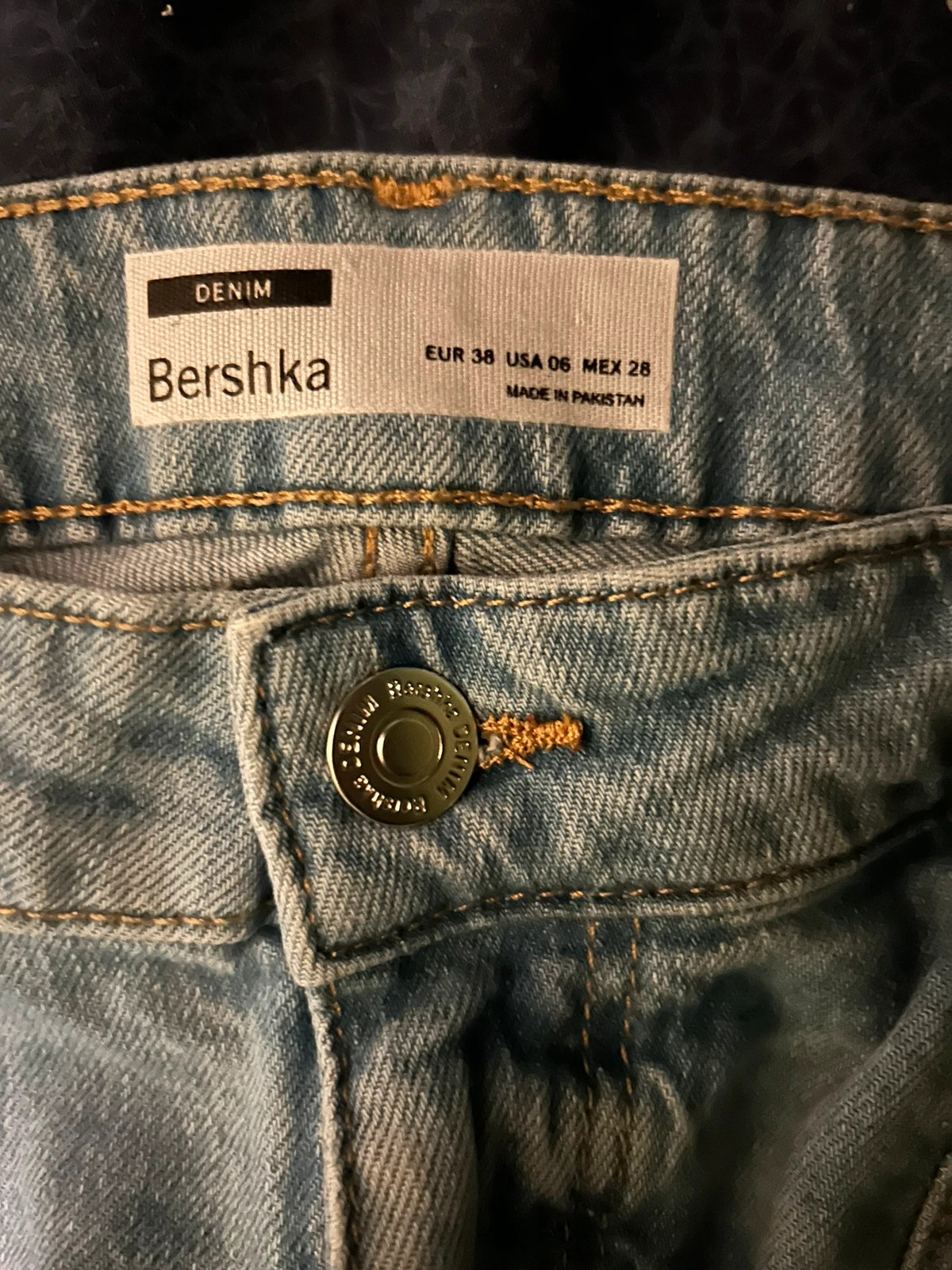 Jean droit Bershka taille 38 – Bershka – taille M / 38 / 10 4