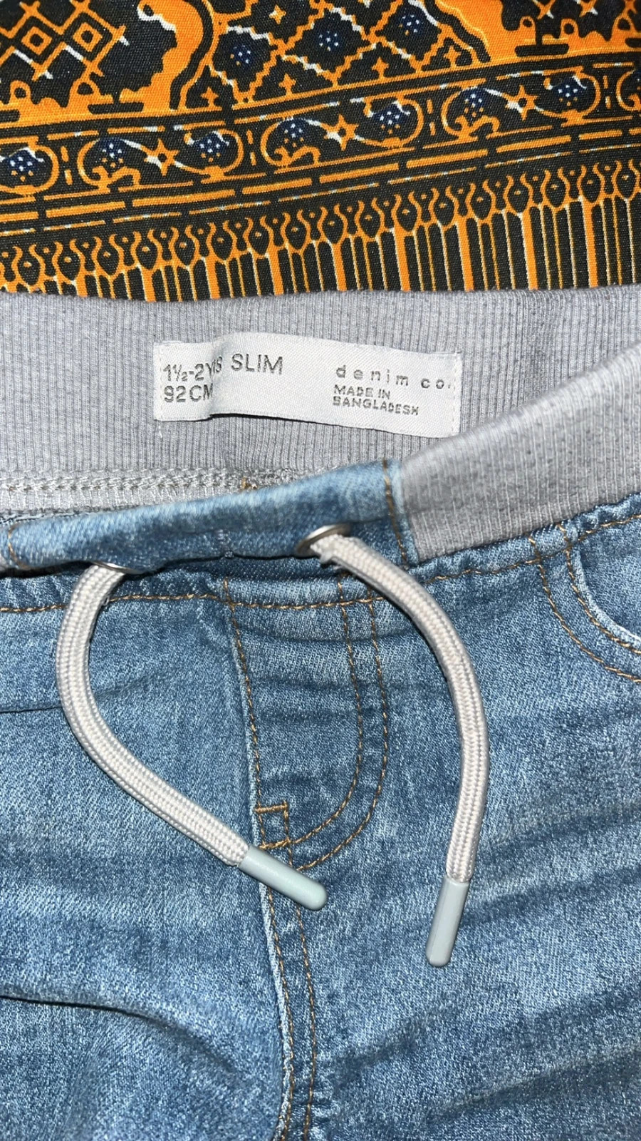 Pantalon jean slim 1 an – Denim Co – taille 24-36 mois / 92 cm 3