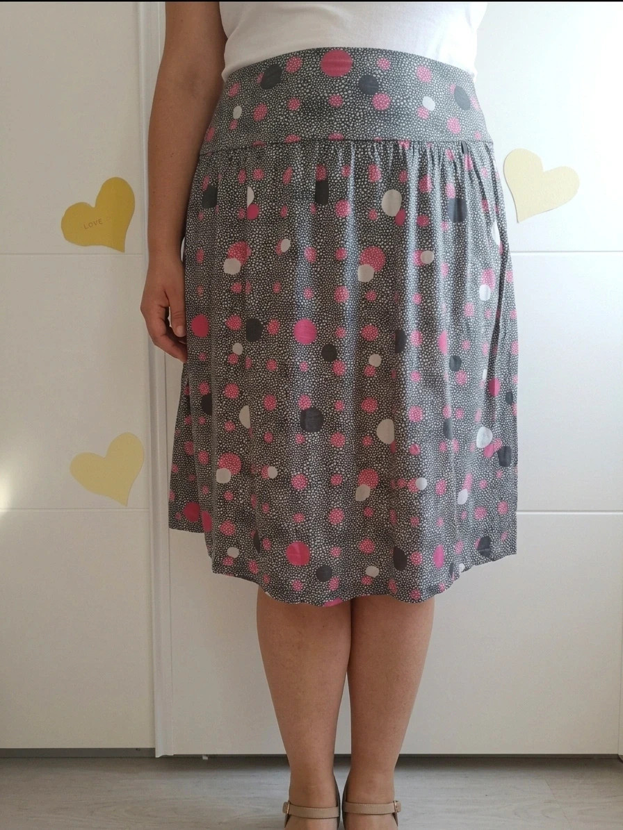 Falda #lunares Viral Taillisime #LaRedoute Talla 52( medidas ) Nueva (No envío por Vinteg Go)🙏