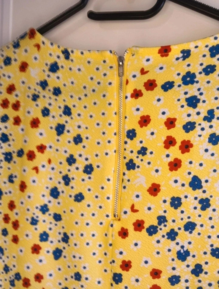 Vestido Flores verano viral Amarillo Talla 44 No envío por Vinteg Go 🙏 – Local – taille XXL / 44 / 16 5