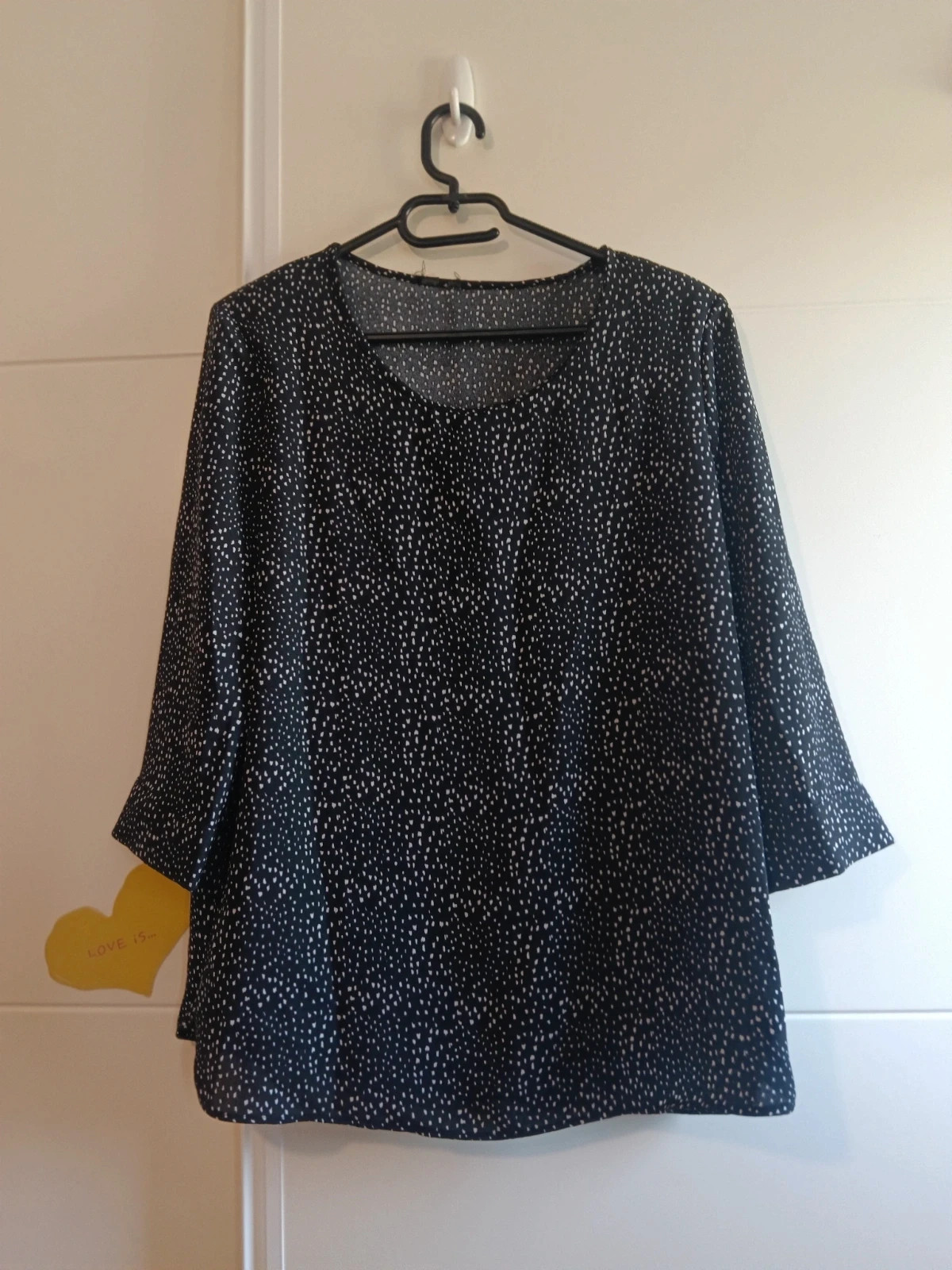 Blusa Topitos Negra 🥭 Viral con hombreras Talla XL(42) No envío por Vinteg Go 🙏 – Mango – taille XL / 42 / 14 2