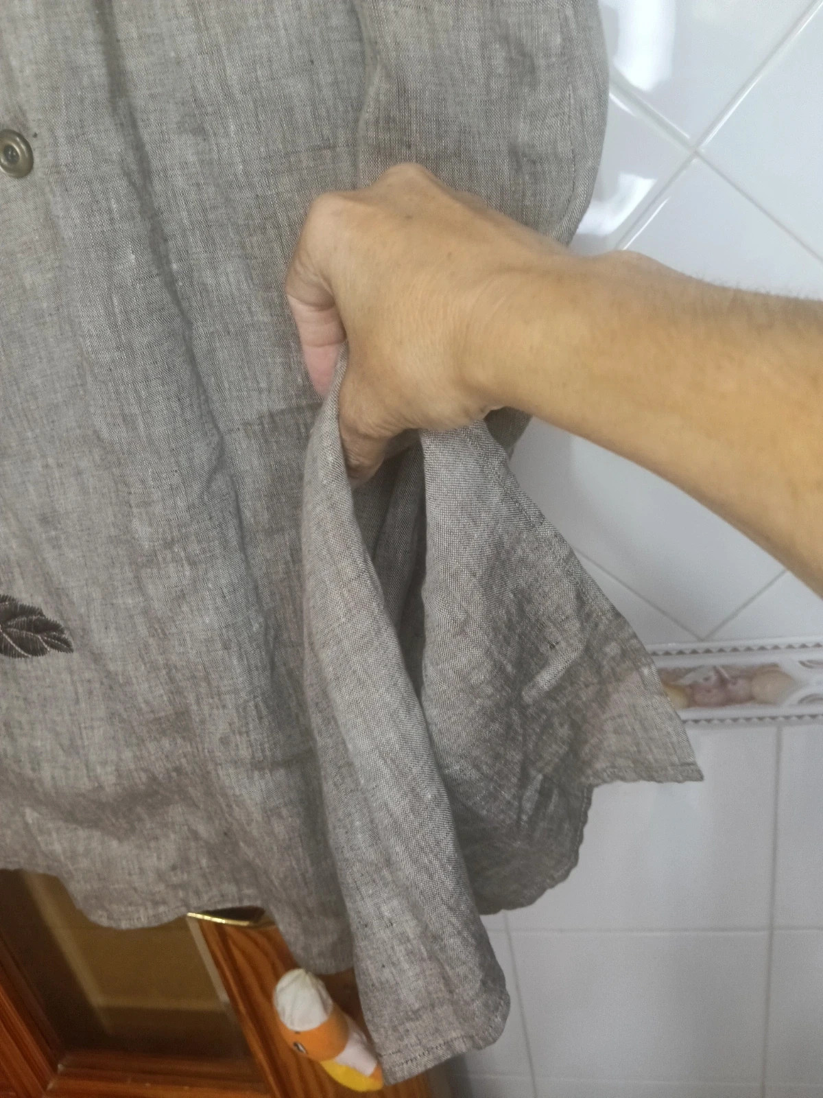Sobrecamisa Gris de lino Síntesis viral- Talla 52 / 54 Plus Size ( medidas) – Síntesis – taille 6XL / 52 / 24 2