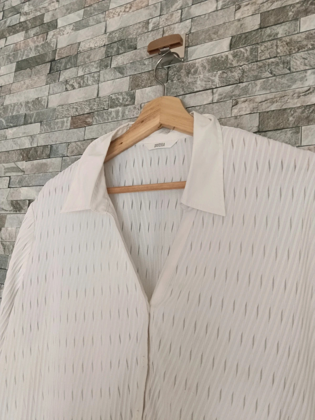 Blusa oversize blanca texturizada Marks & Spencer T. 52 (UK 24) viral 💎 No envío por Vinteg Go 🙏 – Marks & Spencer – taille 6XL / 52 / 24 3