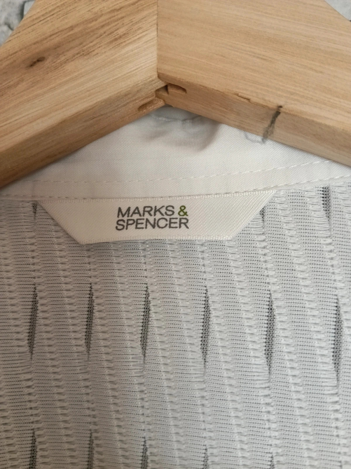 Blusa oversize blanca texturizada Marks & Spencer T. 52 (UK 24) viral 💎 No envío por Vinteg Go 🙏 – Marks & Spencer – taille 6XL / 52 / 24 4