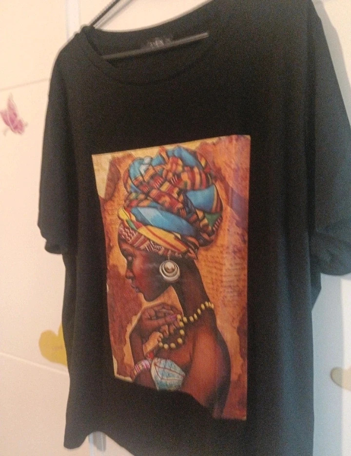 Camiseta muñeca africana Negra T XXL ( medidas) Viral 💥 – Shein Curve – taille XXL / 44 / 16 2