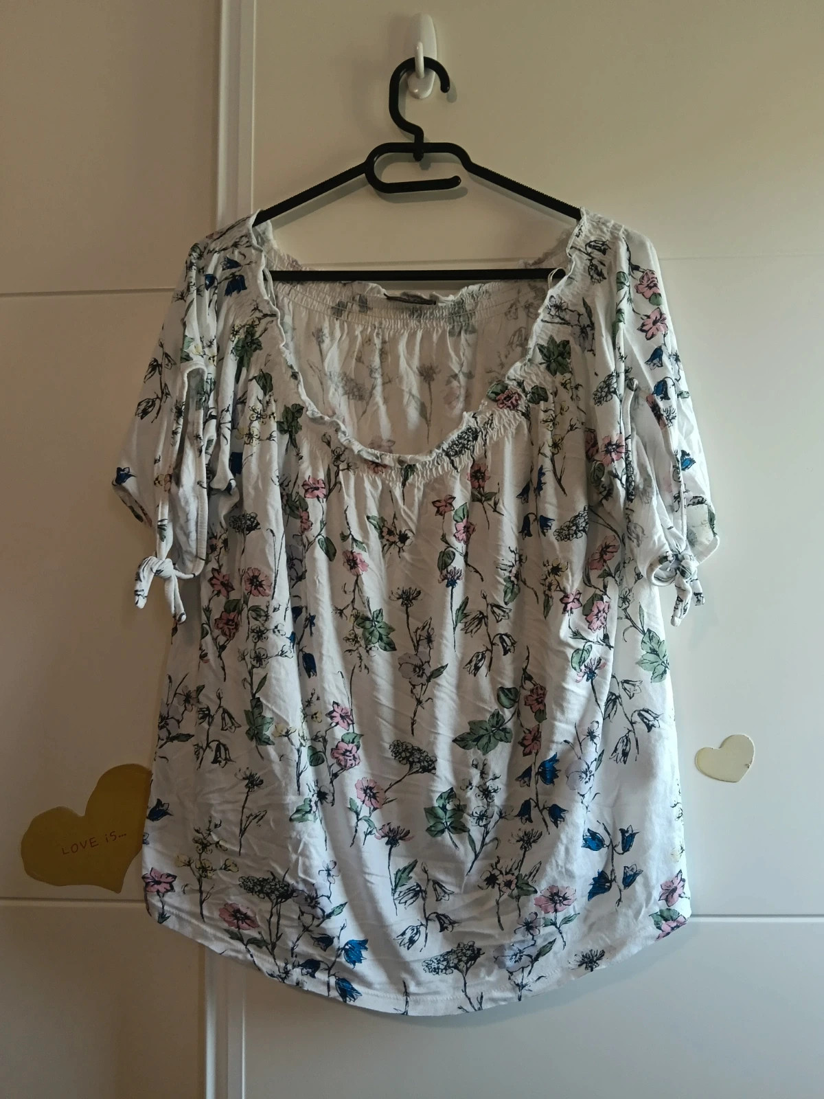 Blusa Flores Viral C&A Talla M Amplia como nueva 💥 No envío por Vinteg Go 🙏 – Yessica c&a – taille M / 38 / 10