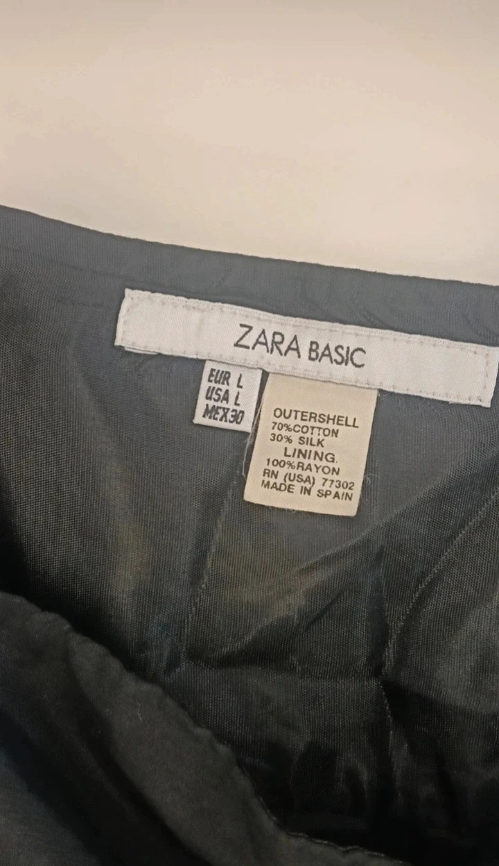 Vestido midi ZARA Talla L corte imperio floral N&B con medidas NO envío por Vinteg Go🙏 – Zara – taille L / 40 / 12 4