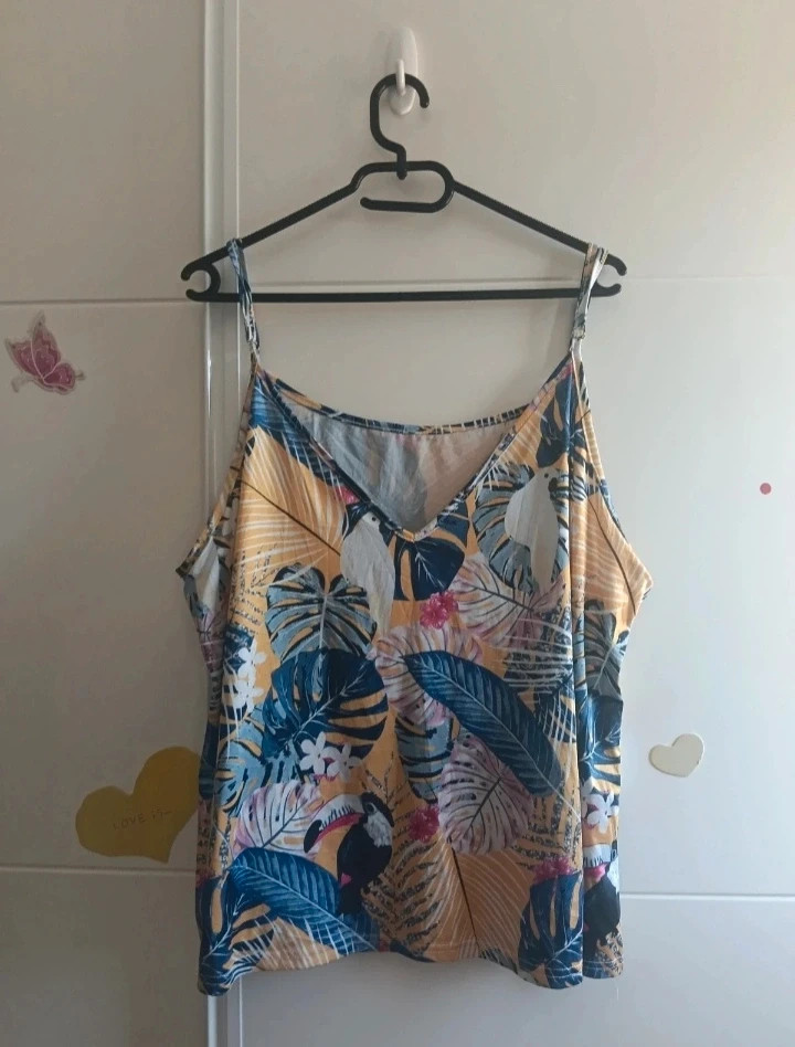 Top Lencero Tropical Shein curve Talla 4XL( 48) Viral 💥 – Shein Curve – taille 4XL / 48 / 20 2