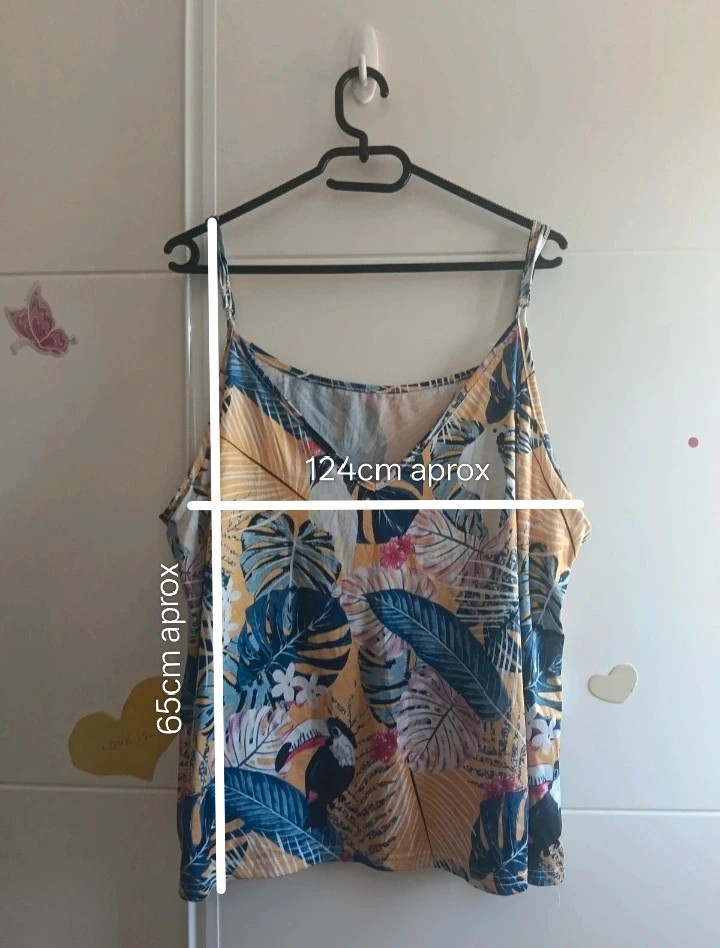 Top Lencero Tropical Shein curve Talla 4XL( 48) Viral 💥 – Shein Curve – taille 4XL / 48 / 20