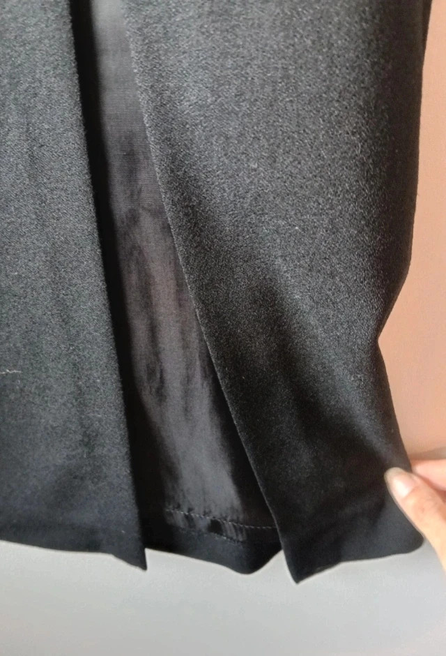 Falda Elegante Negra Lella Mode( El corte inglés) Talla 46 Viral 🔥 – Lella mode ( corte ingles) – taille XXXL / 46 / 18 3