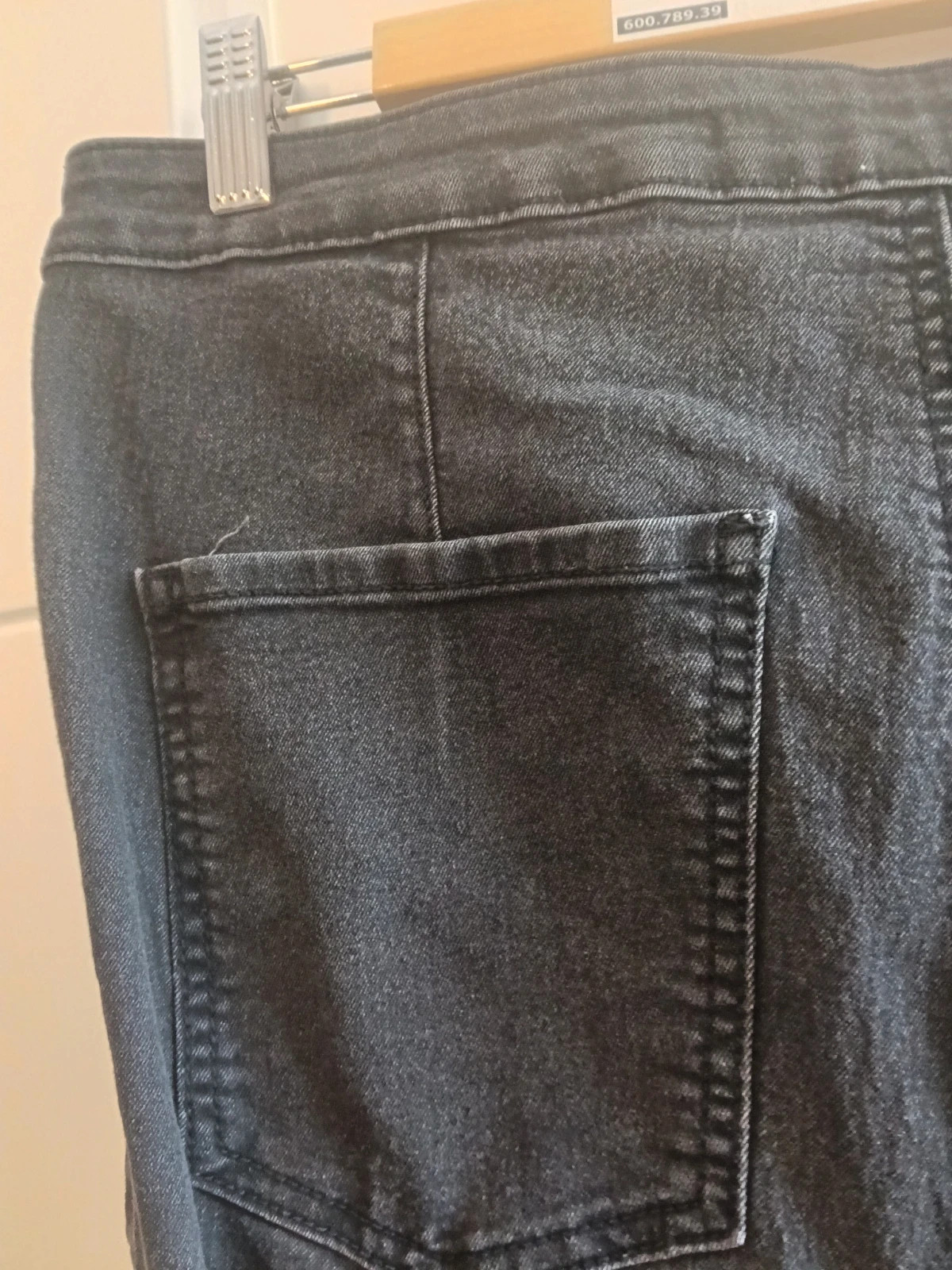 Vaqueros negros viral Lefties Talla 46 🔥 – Lefties – taille XXXL / 46 / 18 3