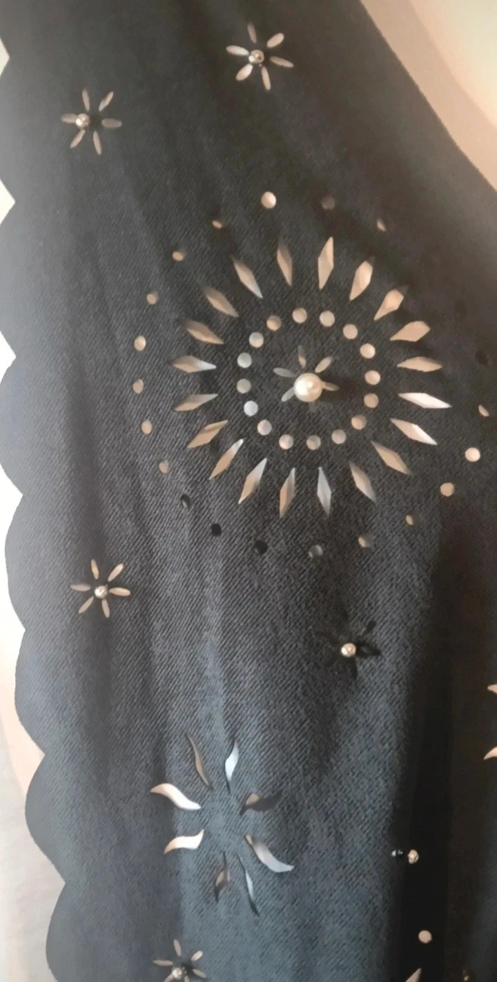 Conjunto 2 piezas Camiseta blanca y chaleco negro troquelado (Talla Única Grande)( Medidas) viral 🔥 – Local – taille Taille unique 3