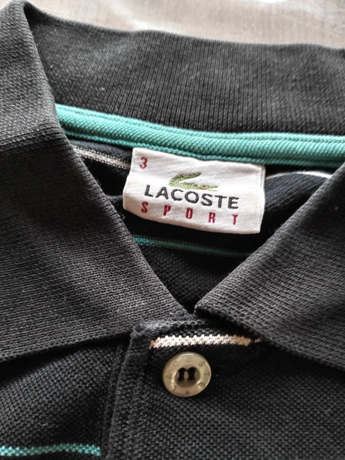 Polo à rayures Lacoste taille 3 – Lacoste – taille S 3