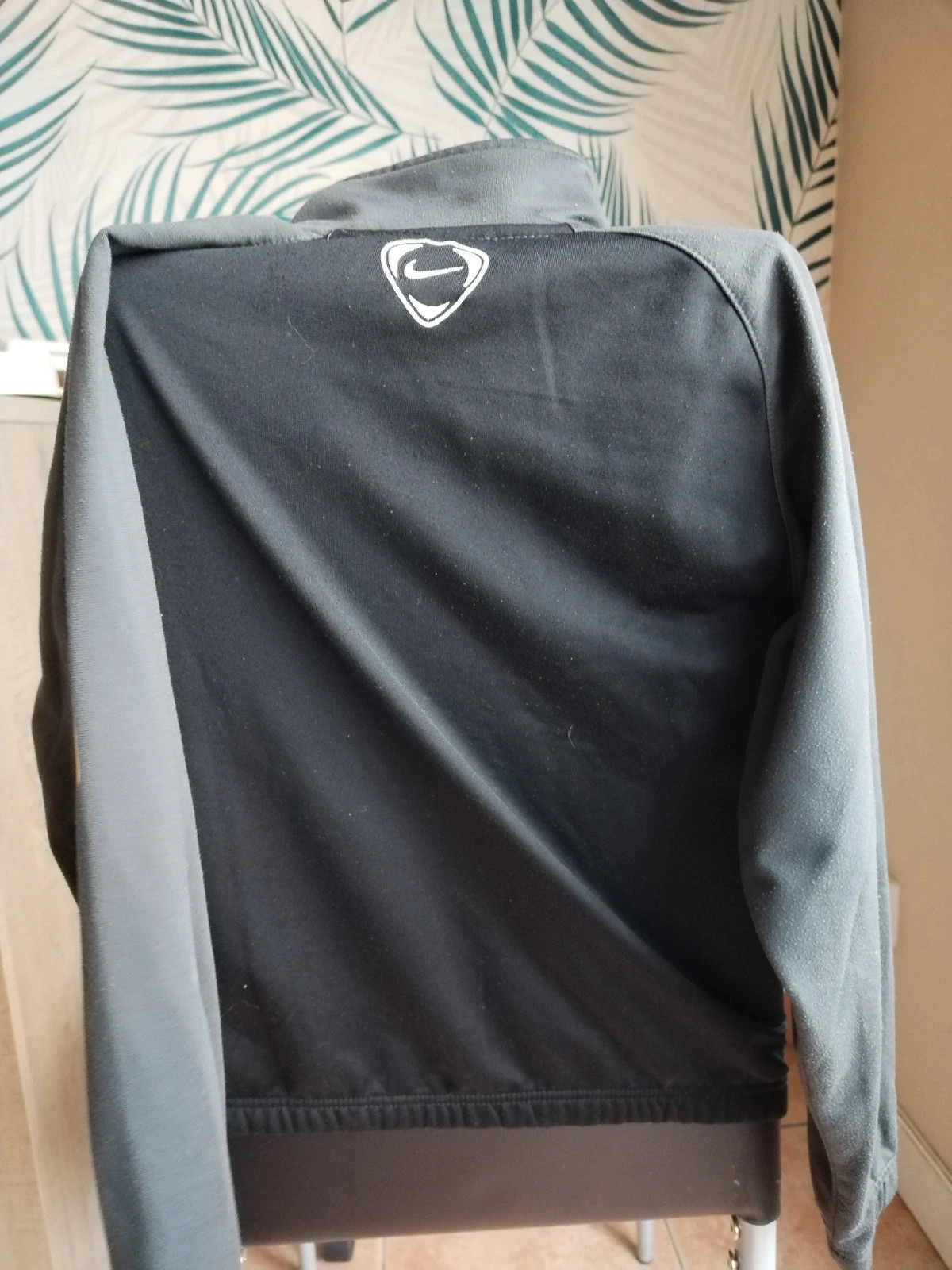 Veste jogging CSSA / Taille 8-10ans – Nike – taille 9 ans / 134 cm 3
