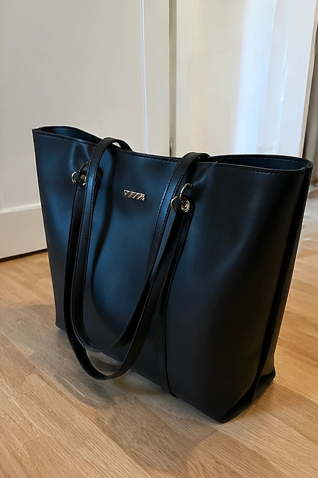 Sac cabas noir structure minimaliste anses fixes – Studio Certaldo 4