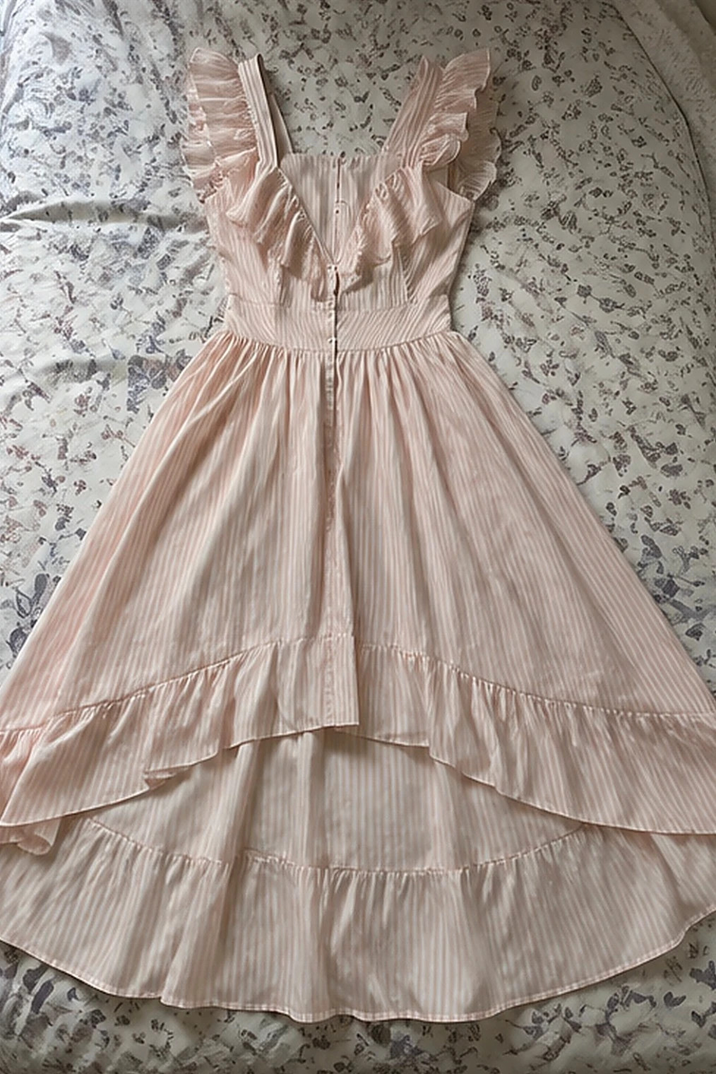 Robe midi rose pâle rayée à volants taille XL – Fabrique Chinon – taille XL / 42 / 14 4