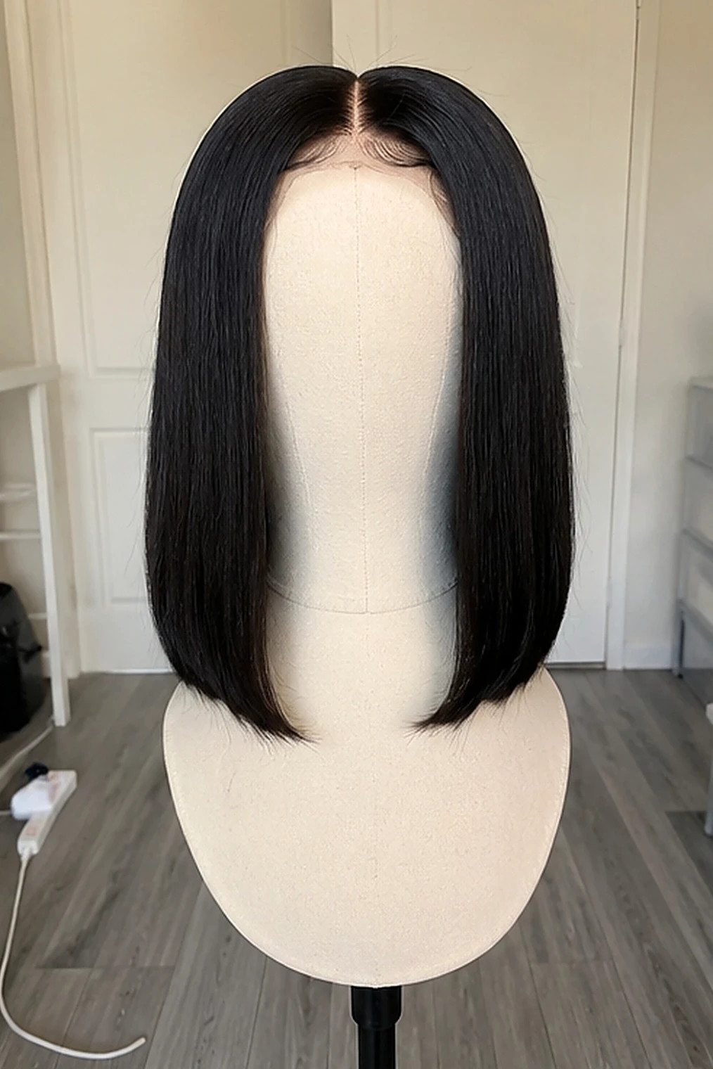 Perruque bob cheveux humains lisses noire 13x6 – Studio Sarlat