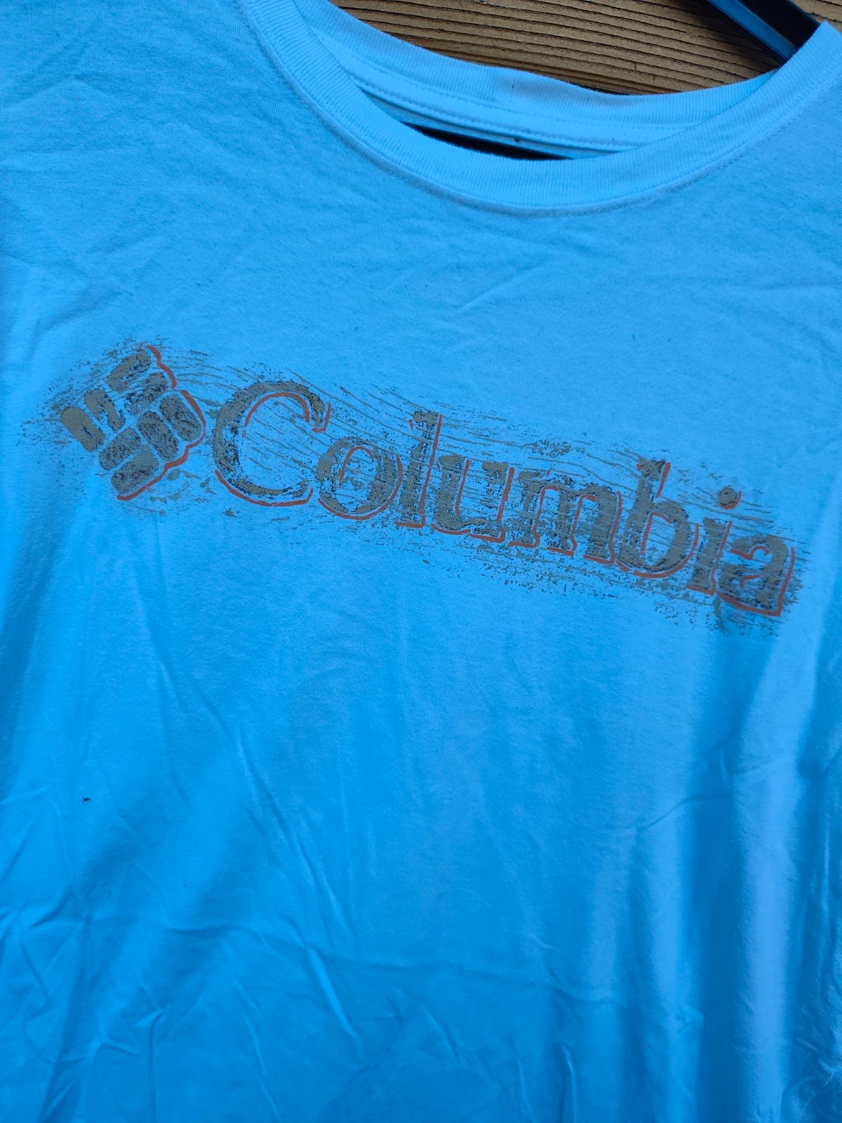 T-shirt Columbia blanc gris logo vintage – Columbia – taille L / 40 / 12 2