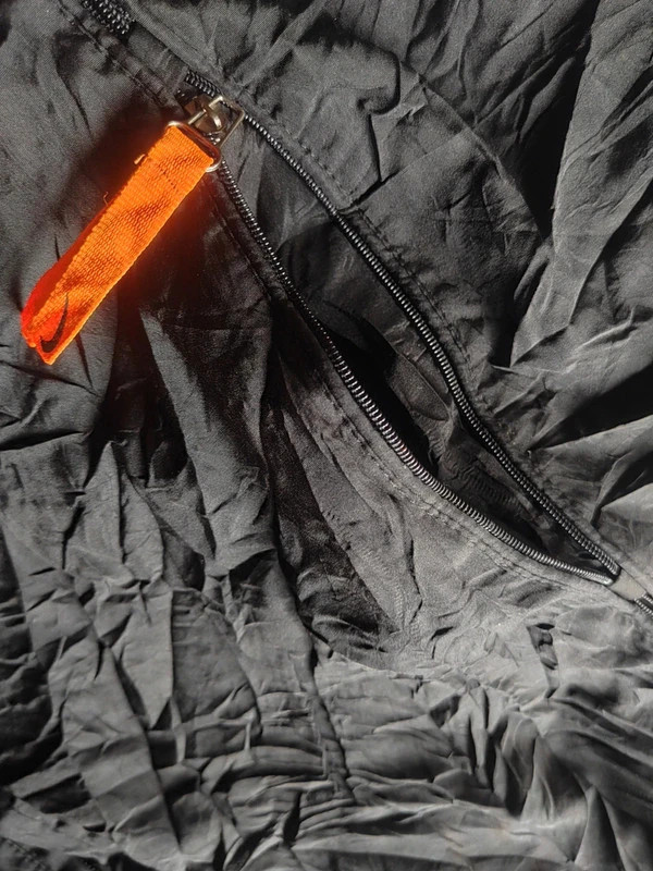 Veste Nike noire – coupe-vent vintage– logo orange – Nike – taille M 2