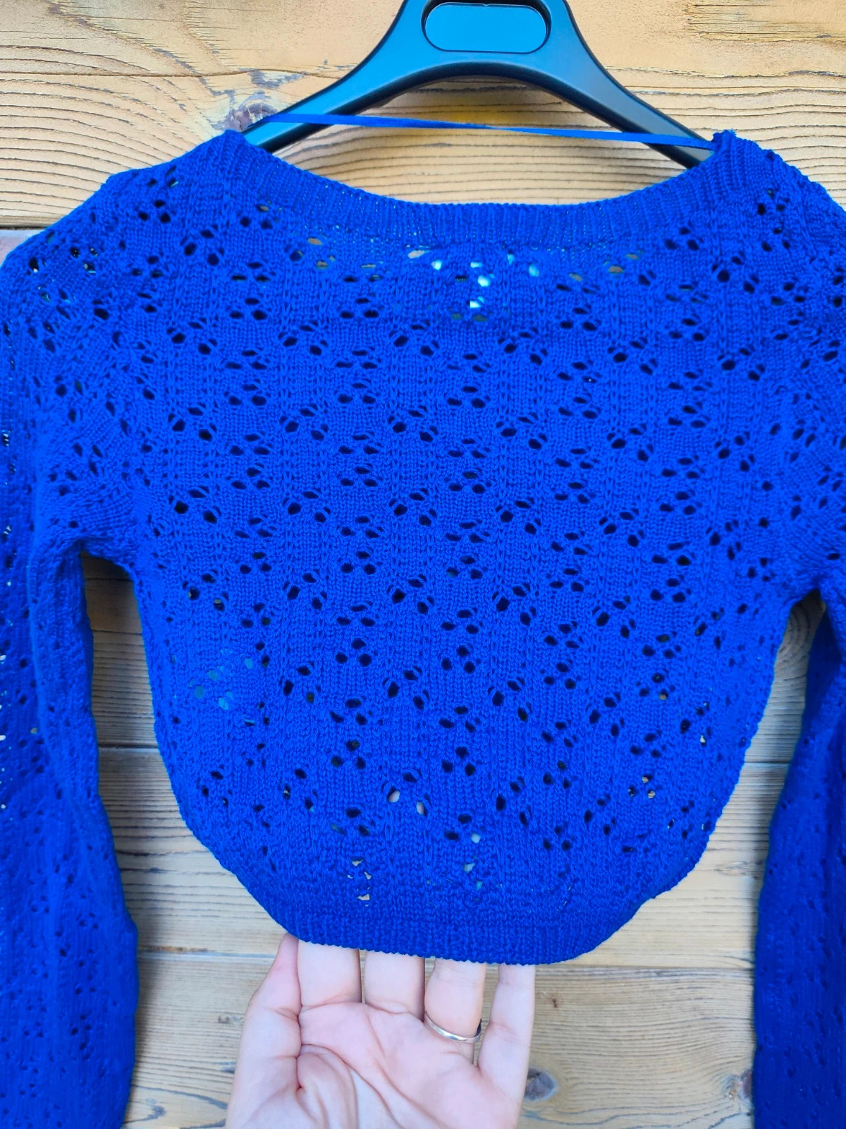 Gilet court ajouré bleu électrique Don't Call Me Jennyfer S – Vintage Dressing – taille S / 36 / 8 4