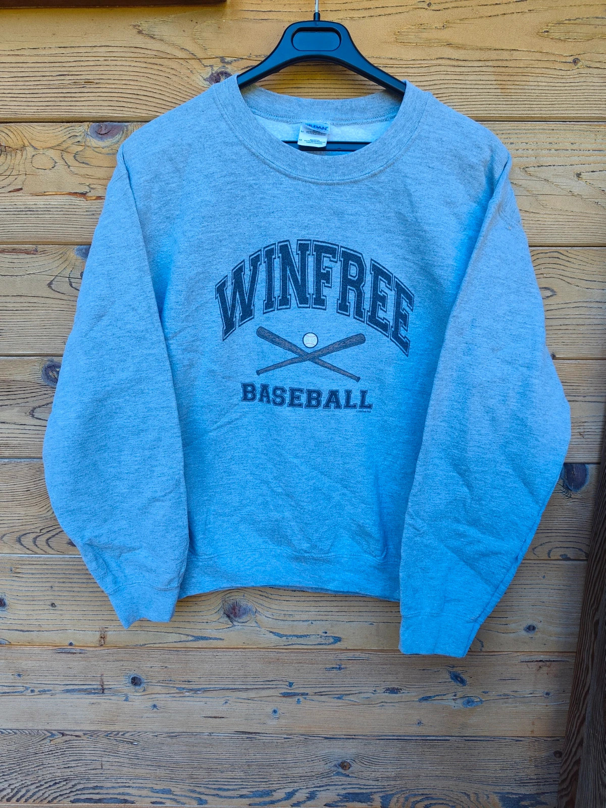 Sweatshirt Gildan gris Winfree Baseball – Gildan – taille M