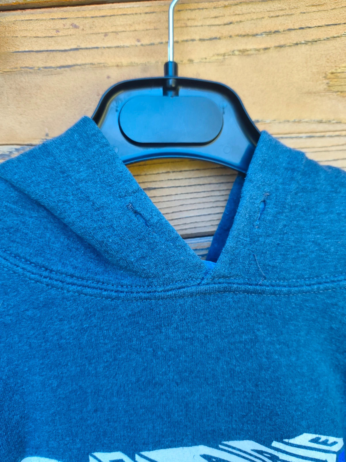 Sweat à capuche Gildan bleu marine 'City View Mustangs' – Gildan – taille L 5