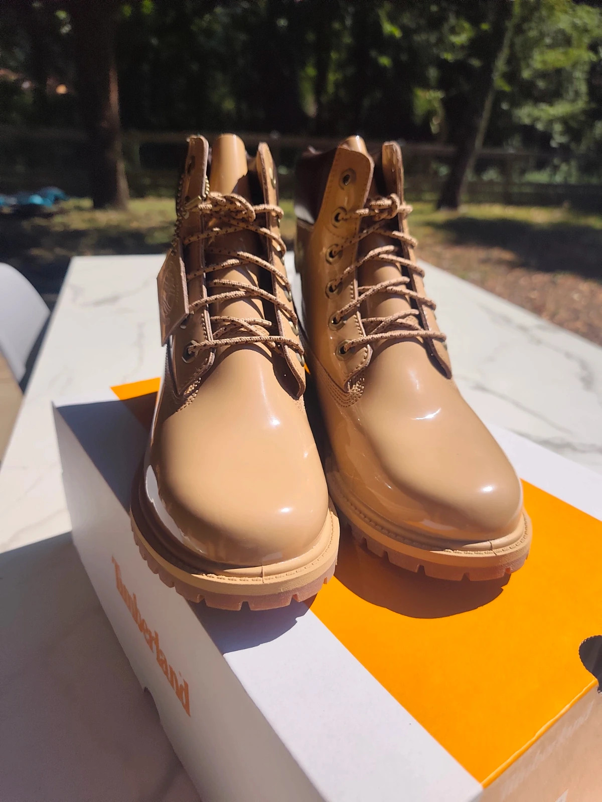 Bottes Timberland en cuir verni beige marron – Timberland – taille 38 4