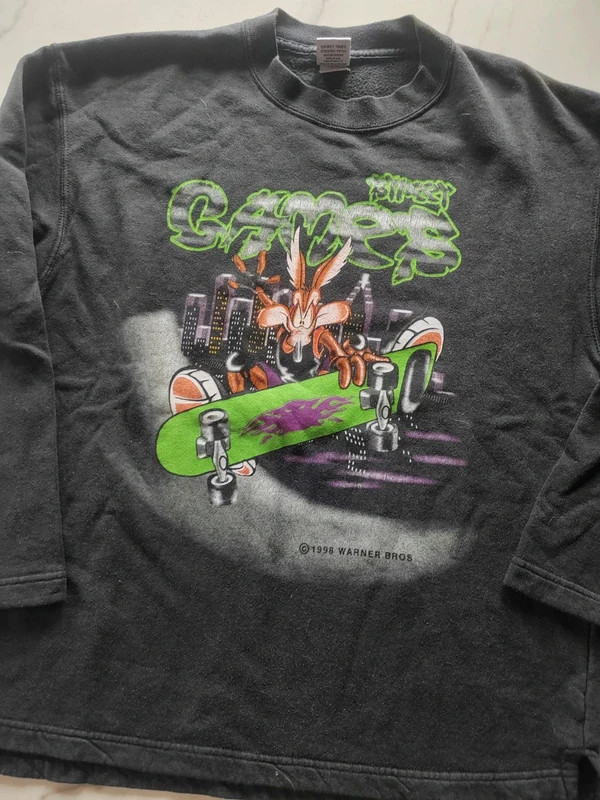 Sweat vintage coyote looney toons 1998 collector noir et gris motif – Vintage Dressing – taille S 3