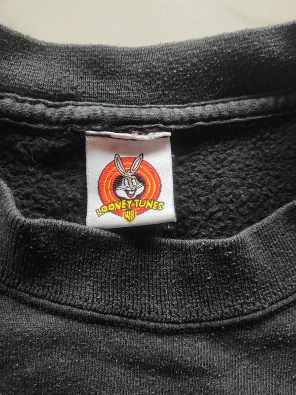 Sweat vintage coyote looney toons 1998 collector noir et gris motif – Vintage Dressing – taille S 5