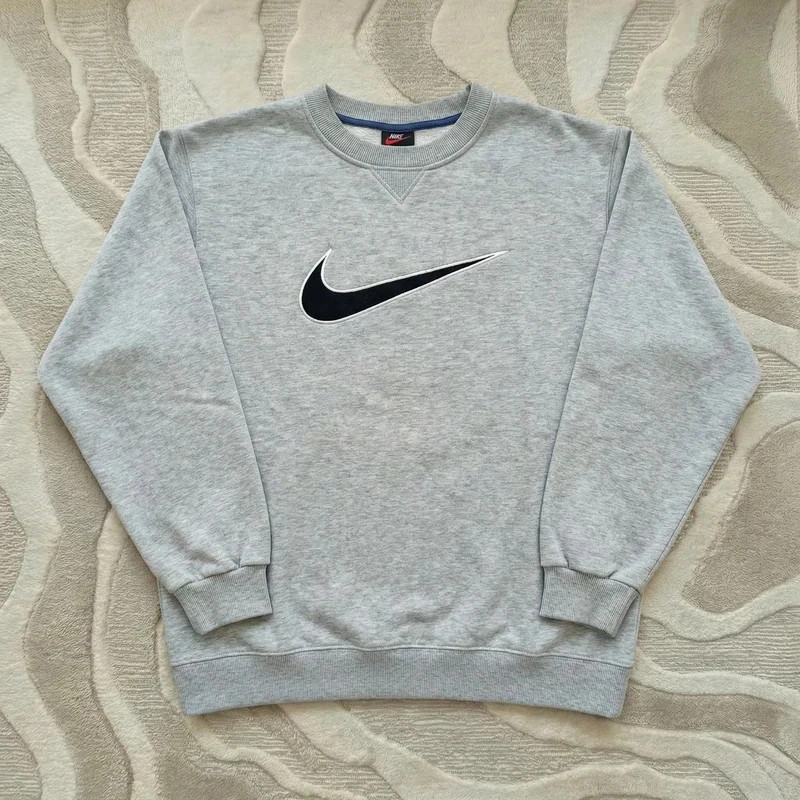 Sweat vintage Nike gris – Taille L – Nike – taille L 2