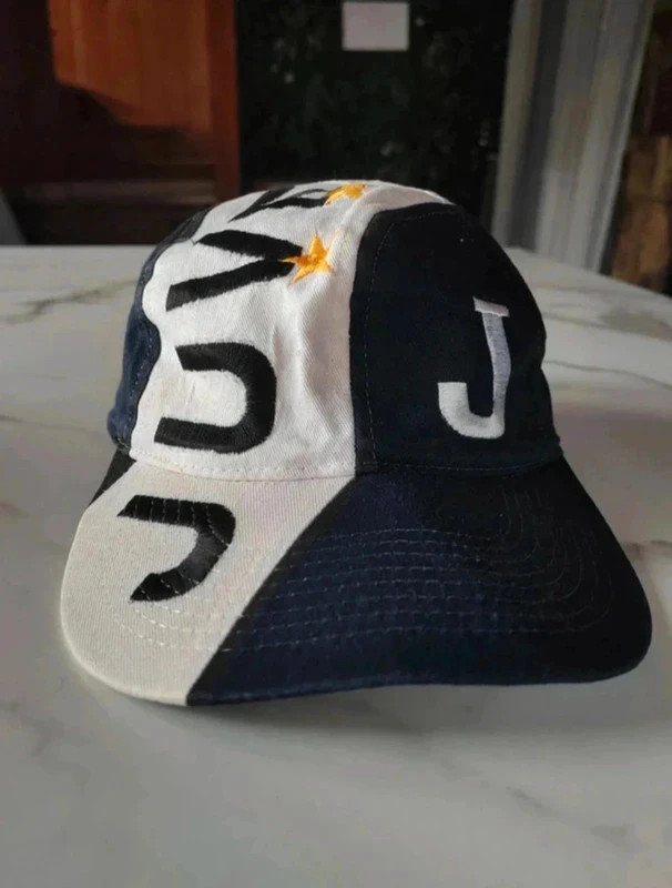 Casquette Juventus vintage rare – Vintage Dressing – taille Taille unique 4