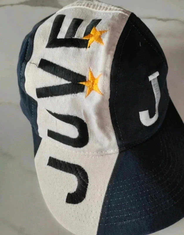 Casquette Juventus vintage rare – Vintage Dressing – taille Taille unique 5