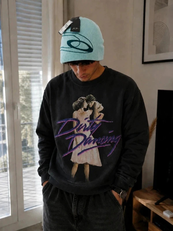 Bonnet Oakley bleu clair – Motif graphique