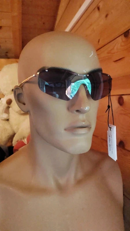 Lunettes solaires & Other Stories – visière moderne – verres fumés – neuves – & Other Stories 5
