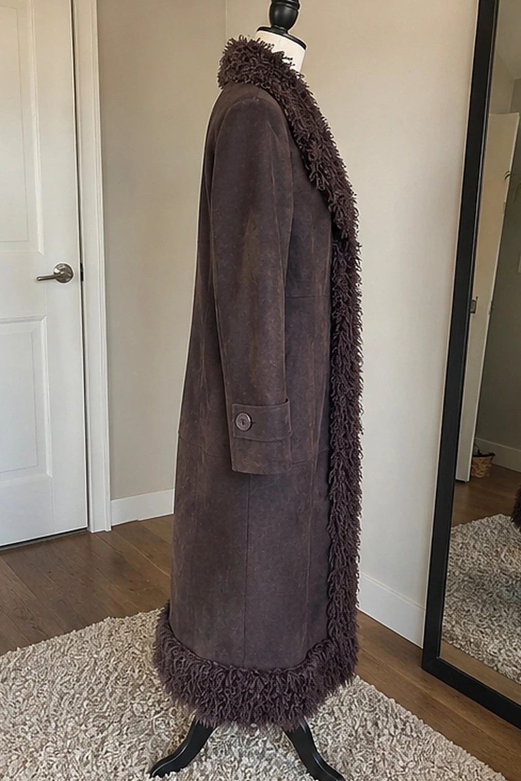 Manteau long effet daim prune avec fausse fourrure taille S – Ateliers Vézelay – taille S / 36 / 8 3