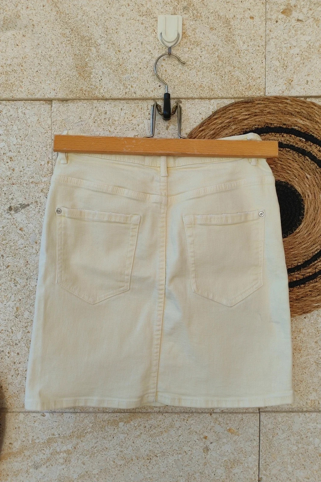 Falda Vaquera Amarilla Zara S / Jupe En Jean Jaune Pastel Zara / Yellow Denim Mini Skirt TRF S – Zara Trafaluc – taille S / 36 / 8 2