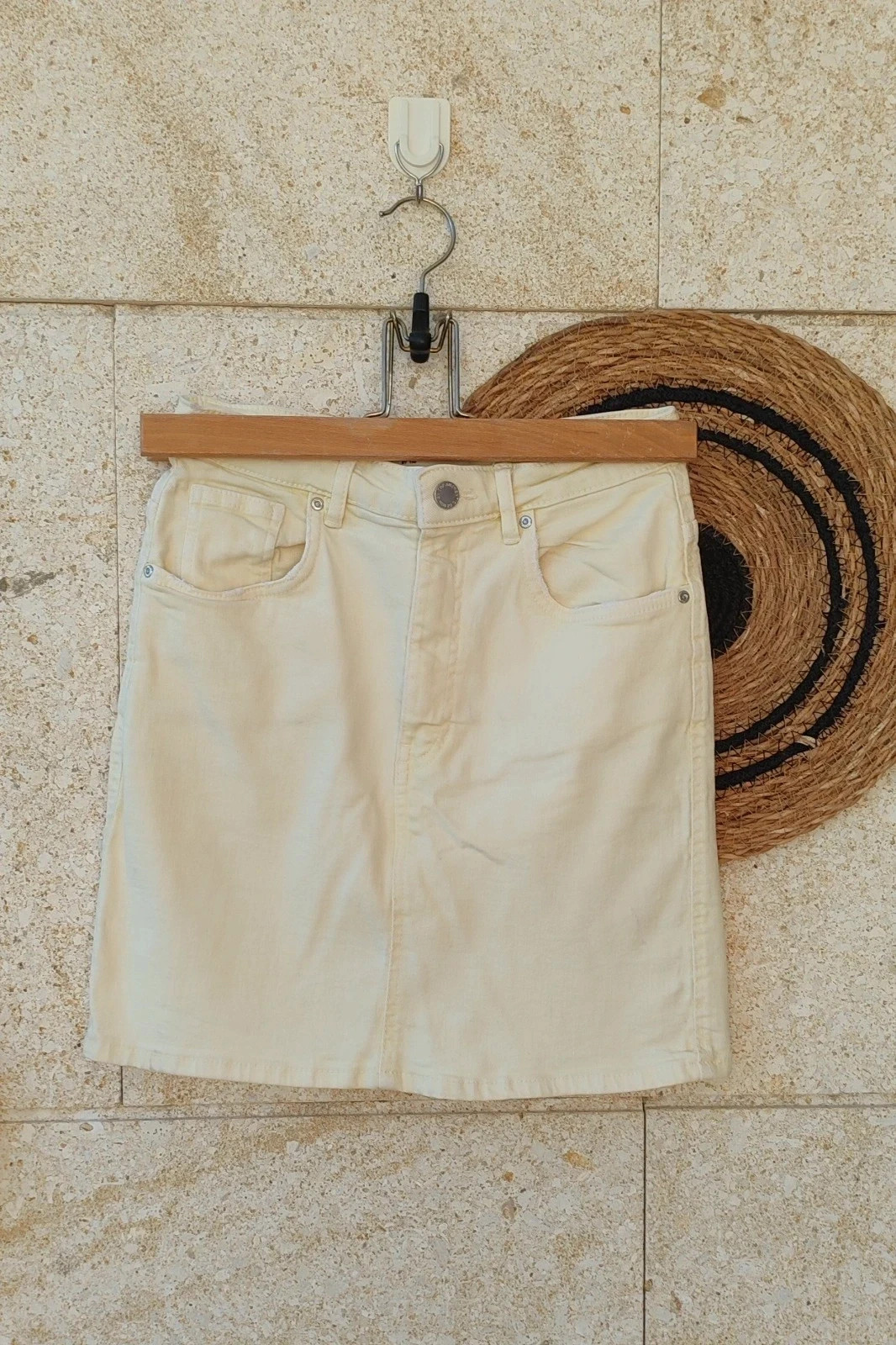 Falda Vaquera Amarilla Zara S / Jupe En Jean Jaune Pastel Zara / Yellow Denim Mini Skirt TRF S