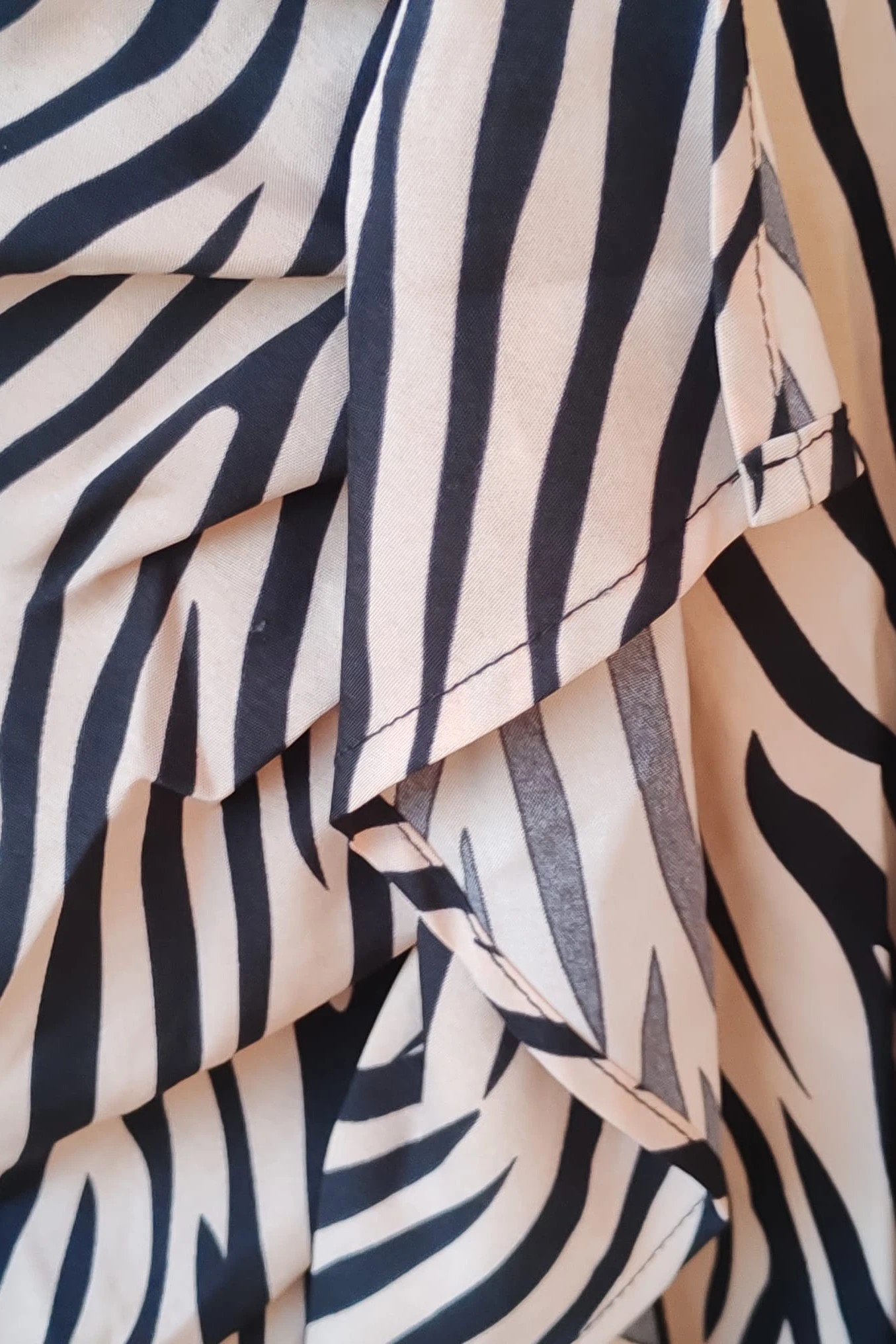 Robe courte zèbre Shein M 38 / Vestido corto cebra Shein M 38 / Zebra Dress – Shein – taille M / 38 / 10 3