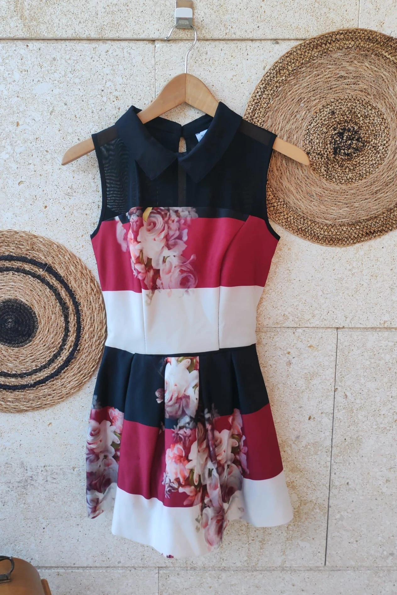 Robe courte Rinascimento S fleurs / Vestido Rinascimento S floral / Dress Rinascimento