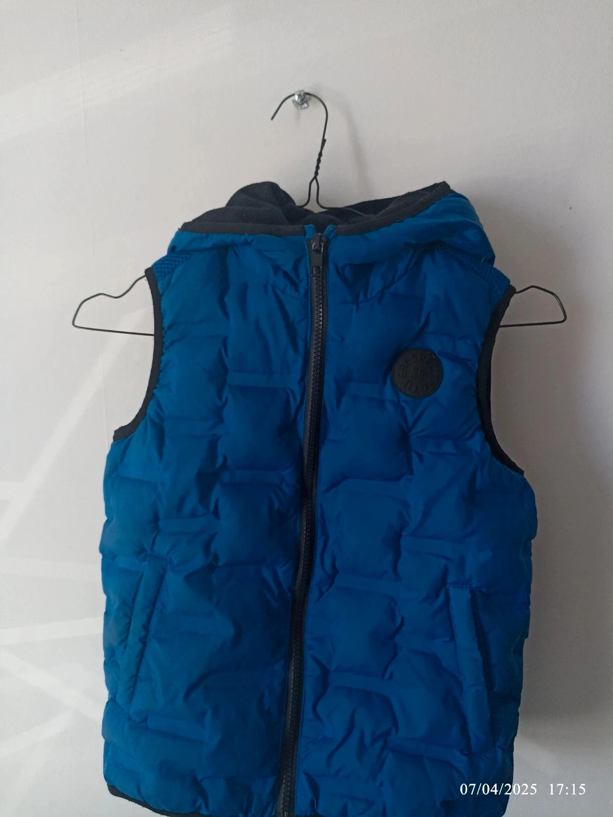 Doudoune sans manches bleu pour enfant🧥 – Minoti – taille 8 ans / 128 cm 5