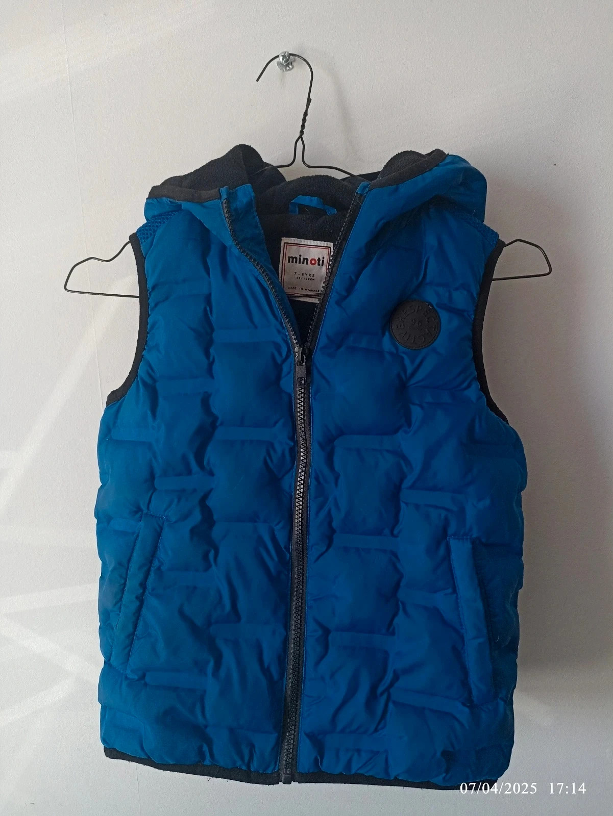 Doudoune sans manches bleu pour enfant🧥 – Minoti – taille 8 ans / 128 cm 2